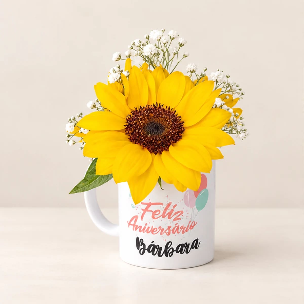 Caneca personalizada Feliz aniversário com foto e girassol