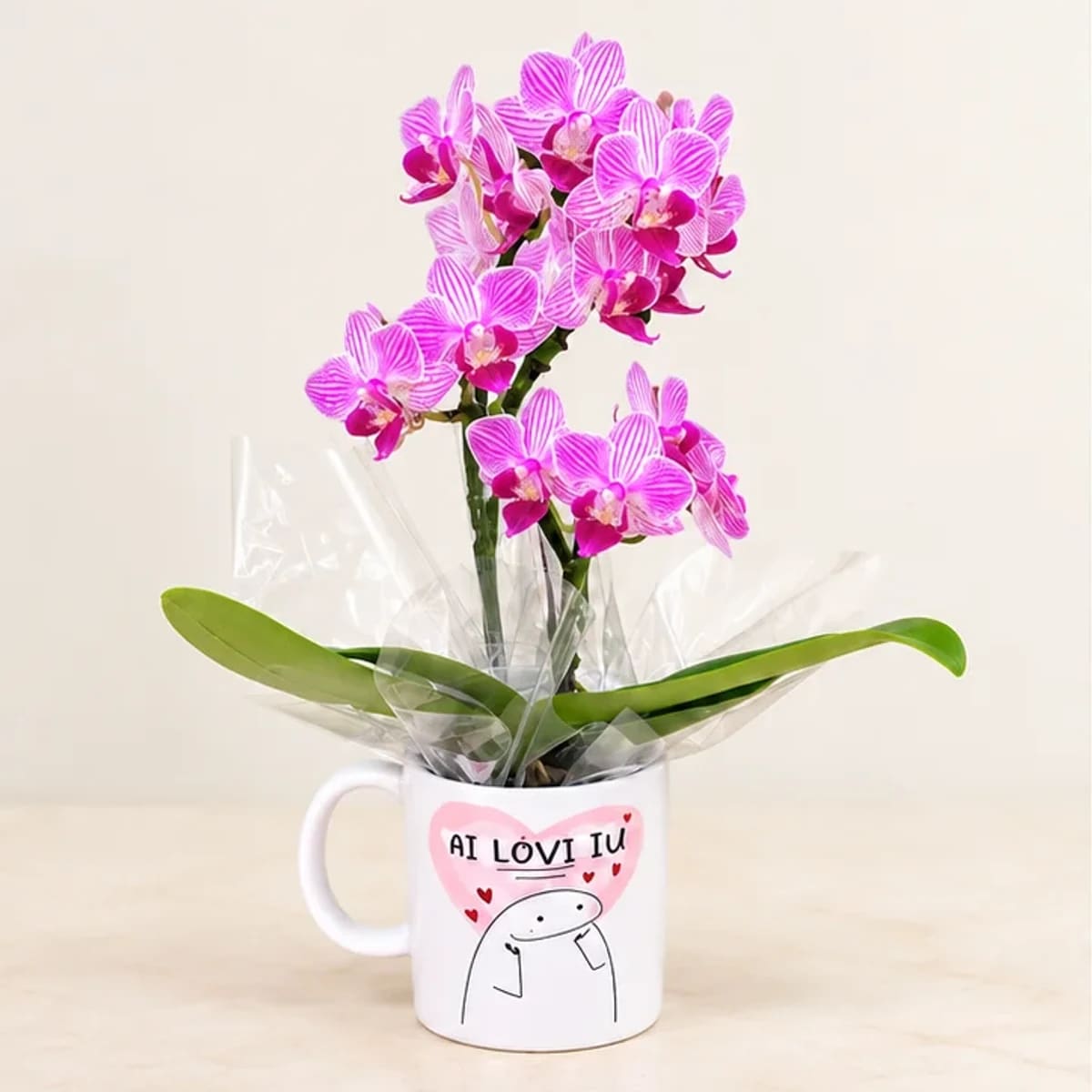 Orquídea baby premium na caneca